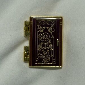 Gold and Brown Hinged Compact